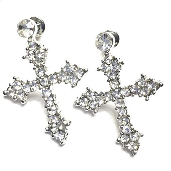 Jewelry - Clear cross earrings